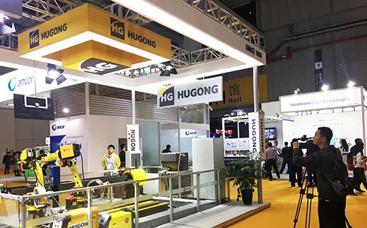 安徽蕪湖衛(wèi)視拍攝滬工意大利CEA展位 安徽蕪湖衛(wèi)視拍攝滬工意大利CEA展位