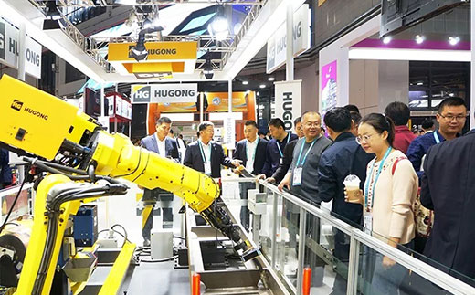 第二屆進博會滬工意大利CEA展位機器人系統(tǒng)受到極大關(guān)注 第二屆進博會滬工意大利CEA展位機器人系統(tǒng)受到極大關(guān)注